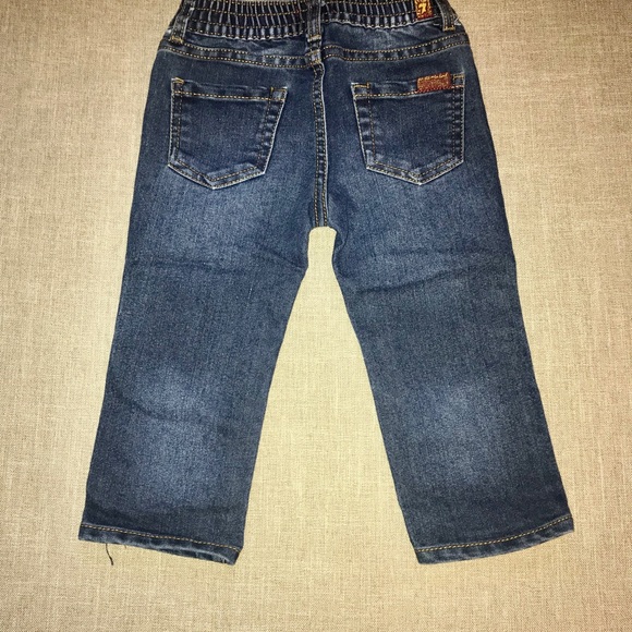 18 month Boy’s 7 for All Mankind Fall Outfit - Picture 4 of 4